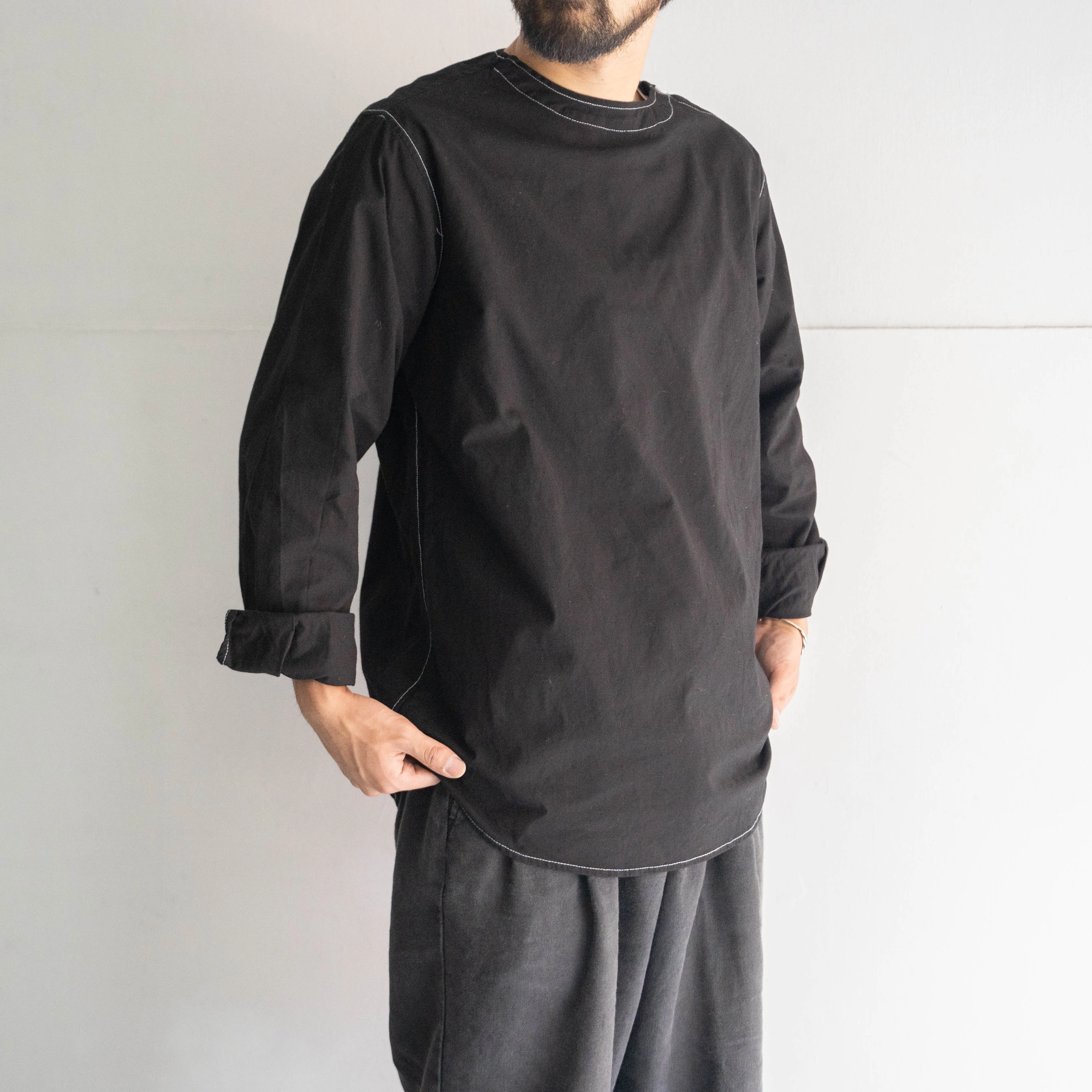 1990s Romania military Sleeping shirt 'dead stock' -black dyed-