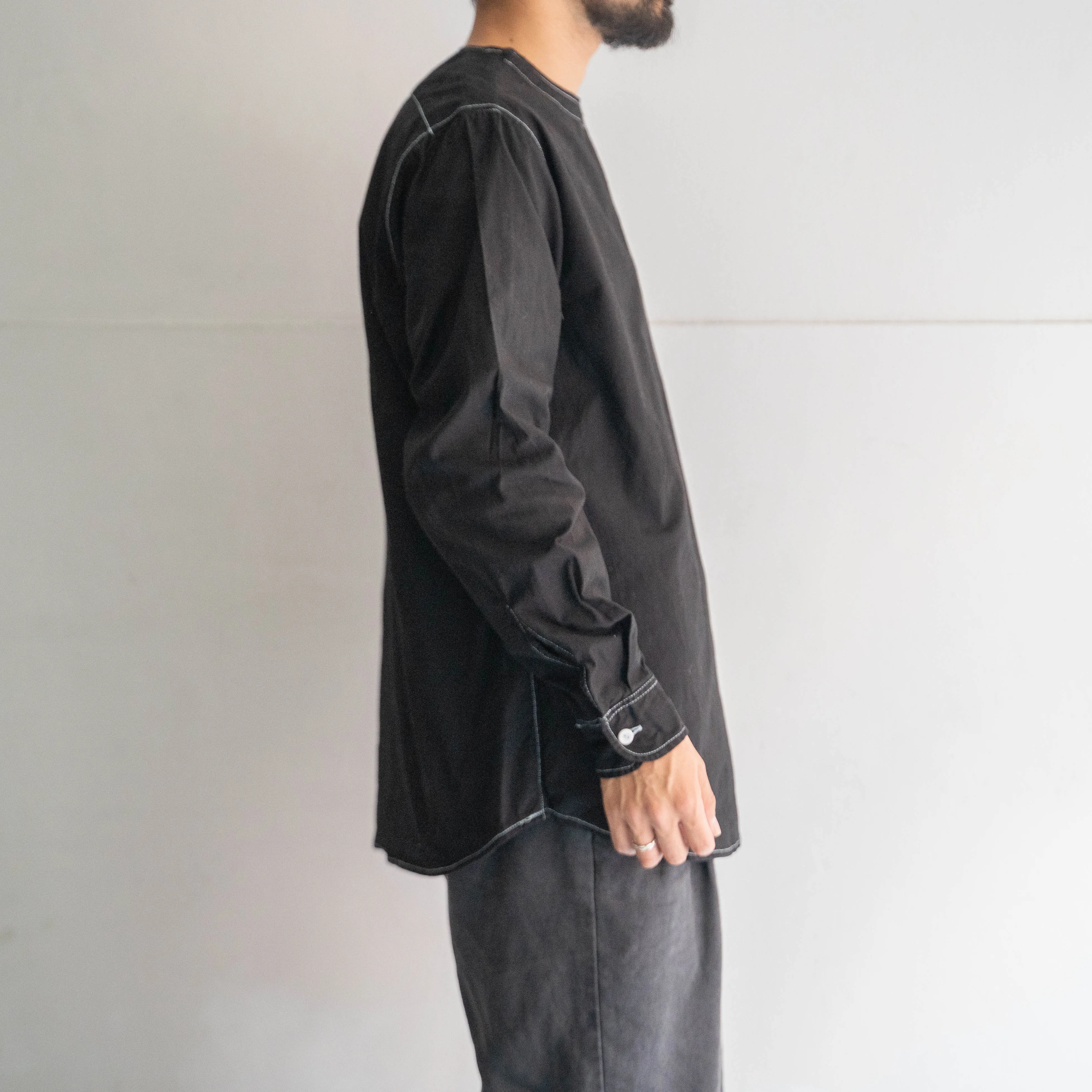 1990s Romania military Sleeping shirt 'dead stock' -black dyed-
