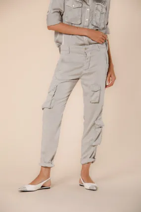 Asia Snake pantalone cargo donna in tencel con borchie relaxed