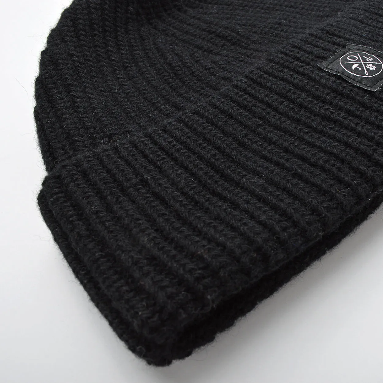 Black Recycled Cashmere Toque