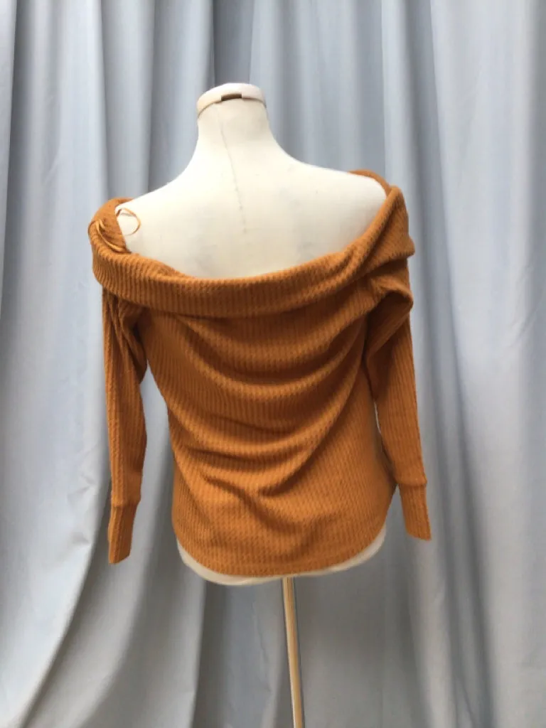BP SIZE LARGE Ladies TOP