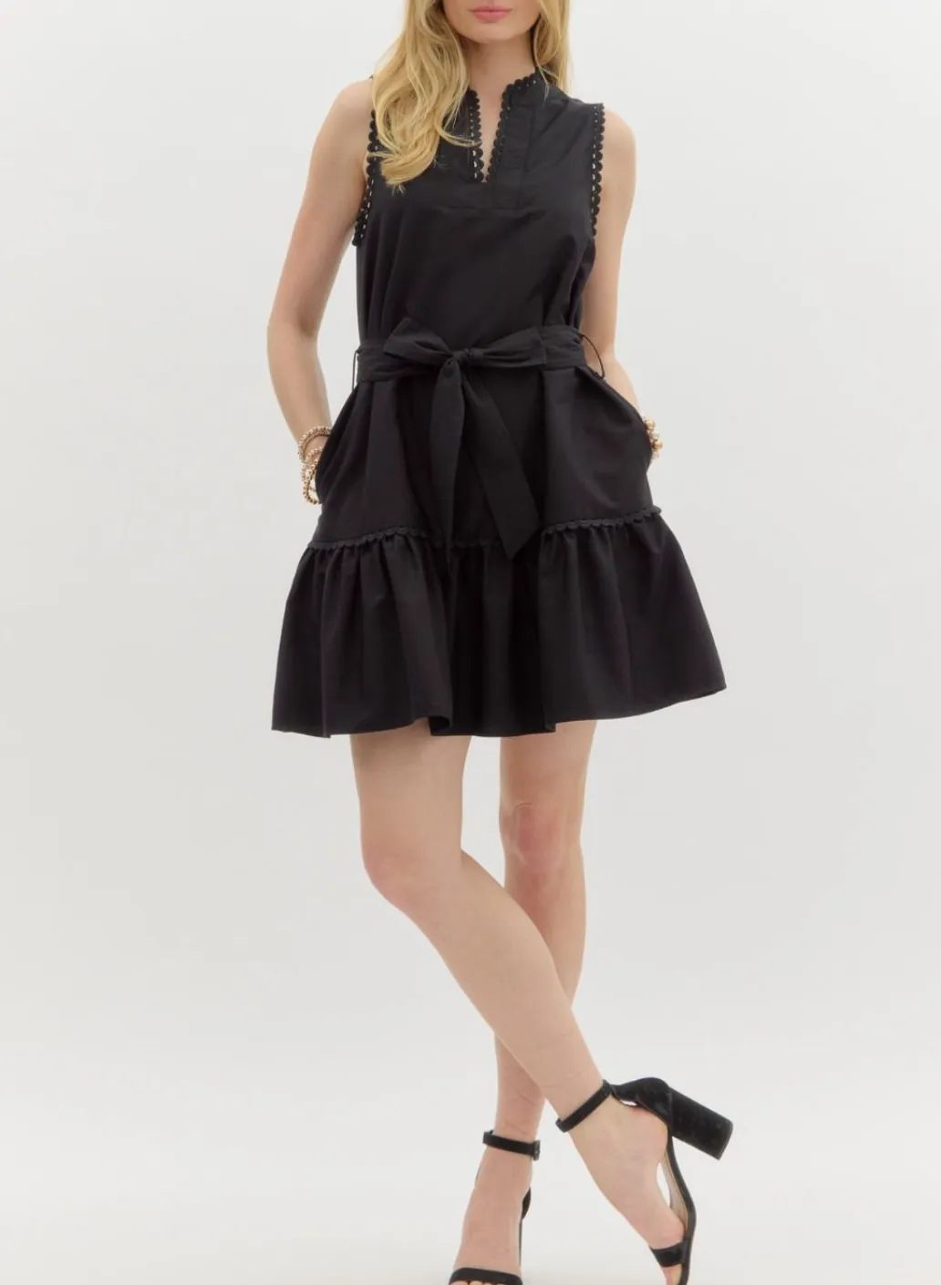 Solid V-Neck Band Collar Sleeveless Pullover Mini Dress