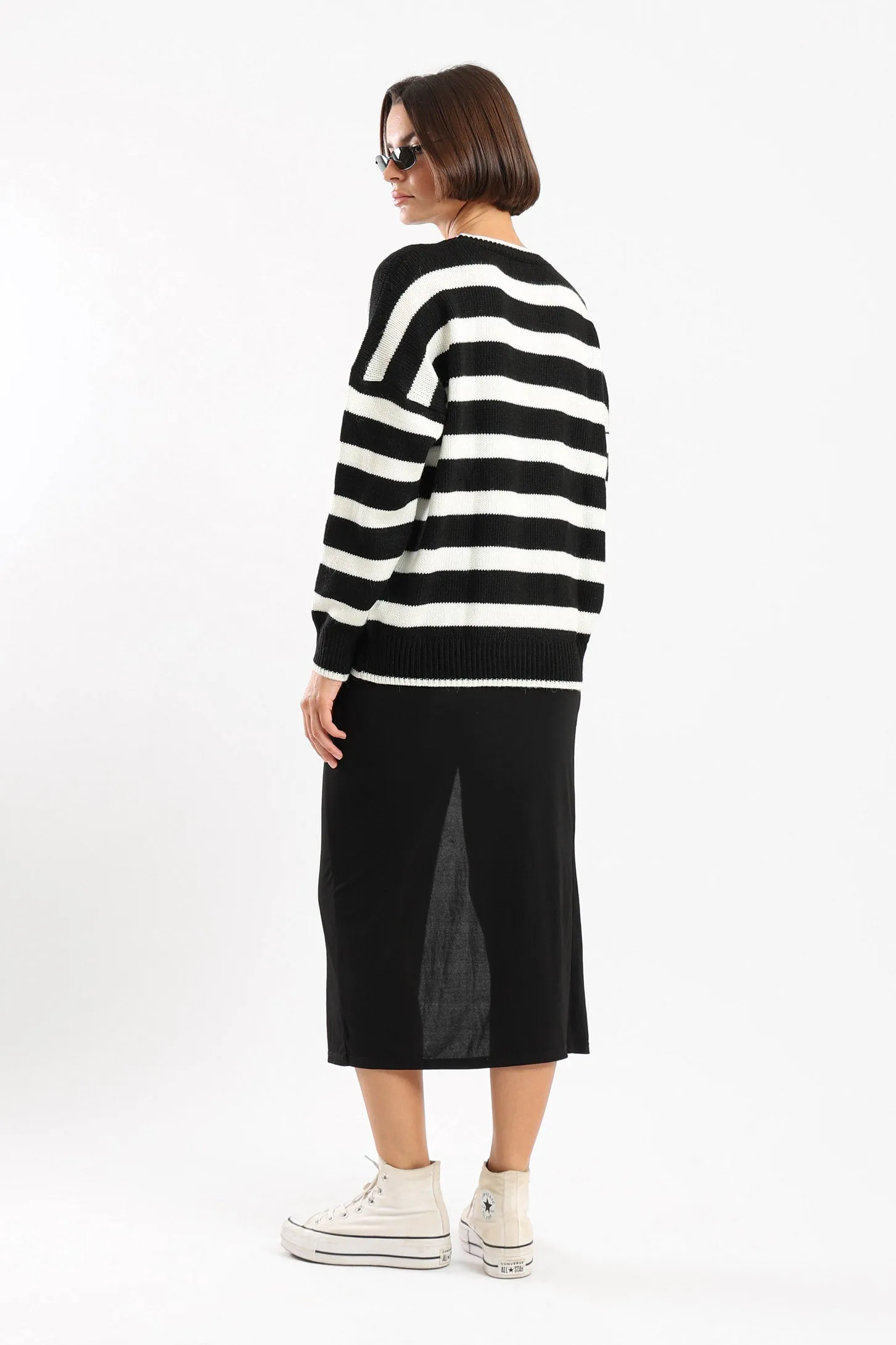STRIPED KNIT SWEATER - BLACK